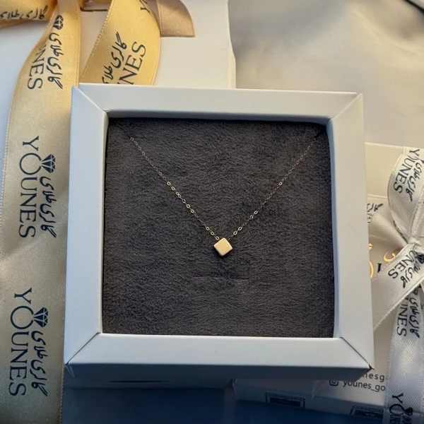 گردنبند لوزی مات مینیمال طلا